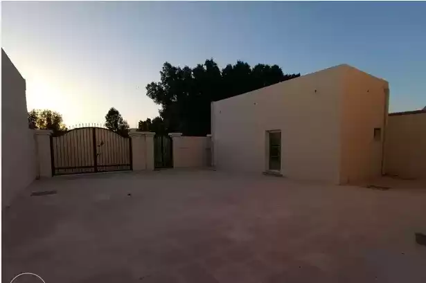 Résidentiel Propriété prête 5 + femme de chambre U / f Villa autonome  à vendre au Al-Sadd , Doha #7216 - 1  image 